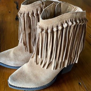 Very Volatile fringe booties leather , size 7